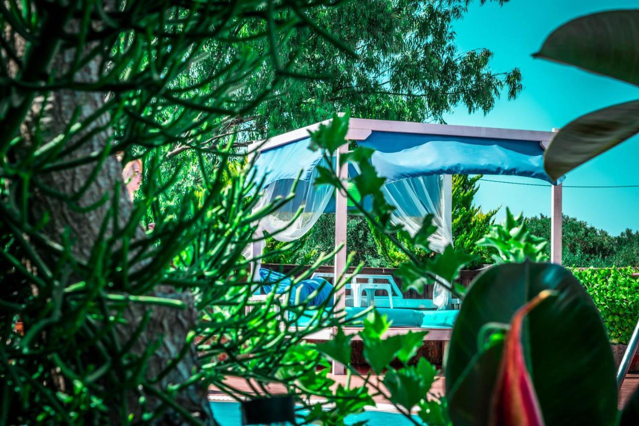 Niriides Villas Old Listing แอร์ซอนิสซอส ภายนอก รูปภาพ