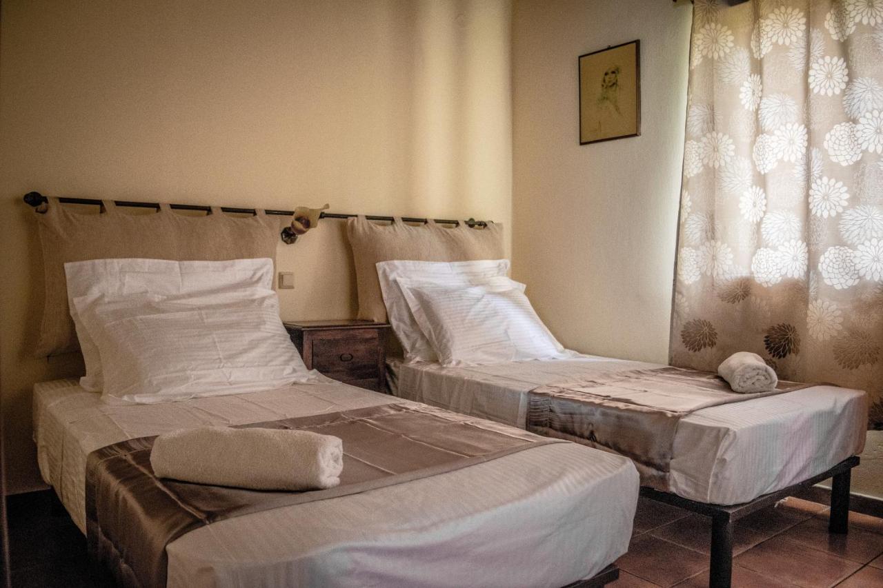 Niriides Villas Old Listing แอร์ซอนิสซอส ภายนอก รูปภาพ