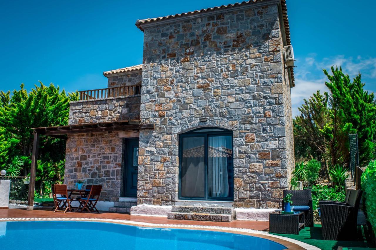 Niriides Villas Old Listing แอร์ซอนิสซอส ภายนอก รูปภาพ