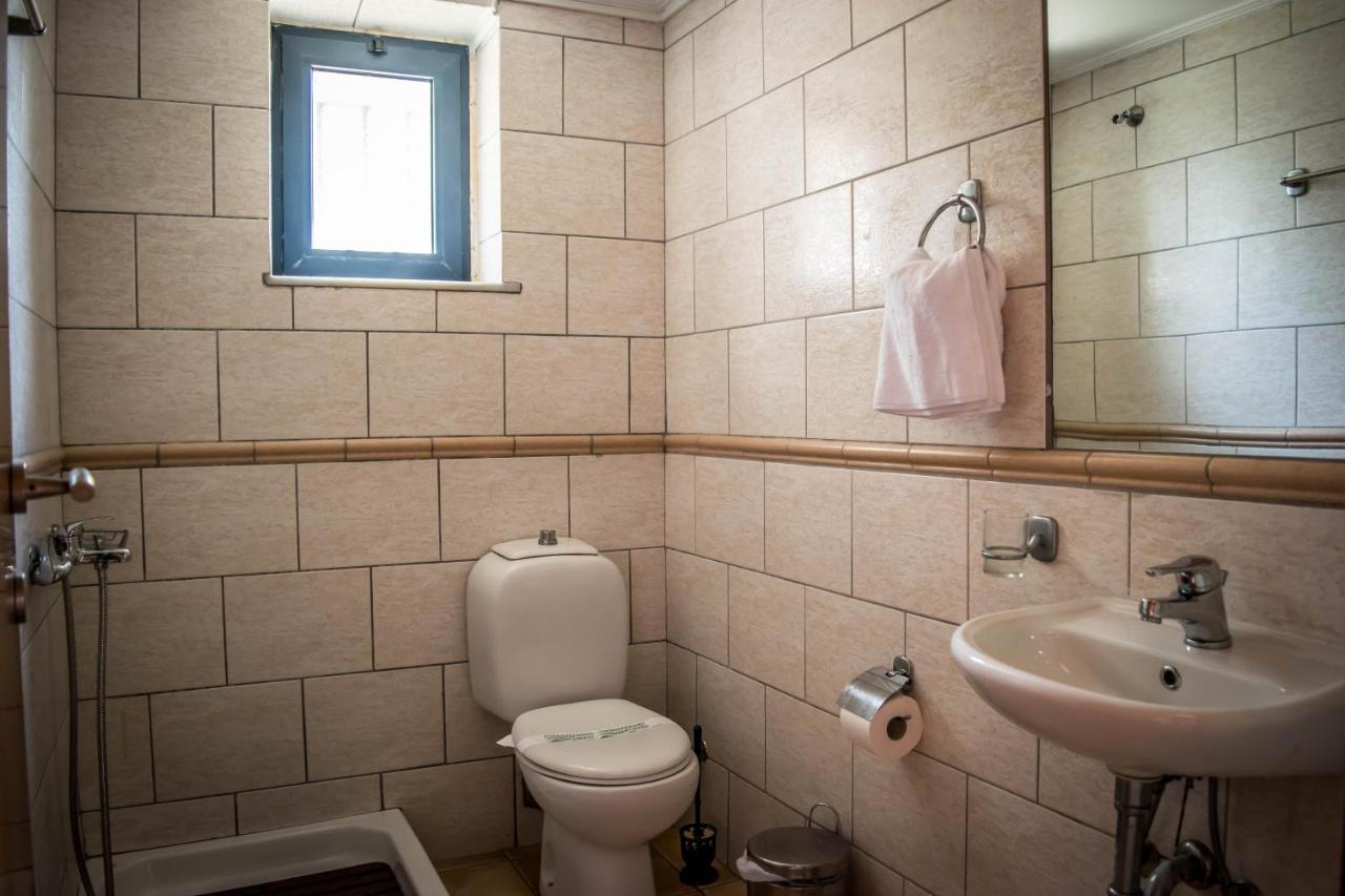 Niriides Villas Old Listing แอร์ซอนิสซอส ภายนอก รูปภาพ