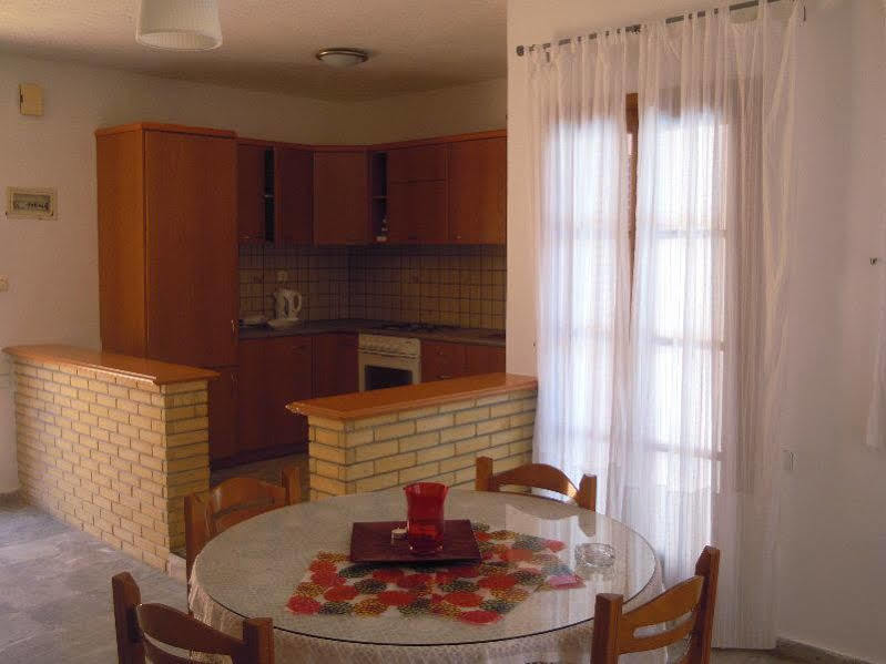 Niriides Villas Old Listing แอร์ซอนิสซอส ภายนอก รูปภาพ