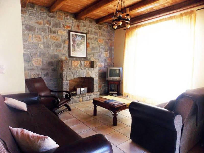 Niriides Villas Old Listing แอร์ซอนิสซอส ภายนอก รูปภาพ