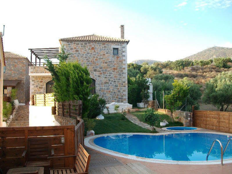 Niriides Villas Old Listing แอร์ซอนิสซอส ภายนอก รูปภาพ